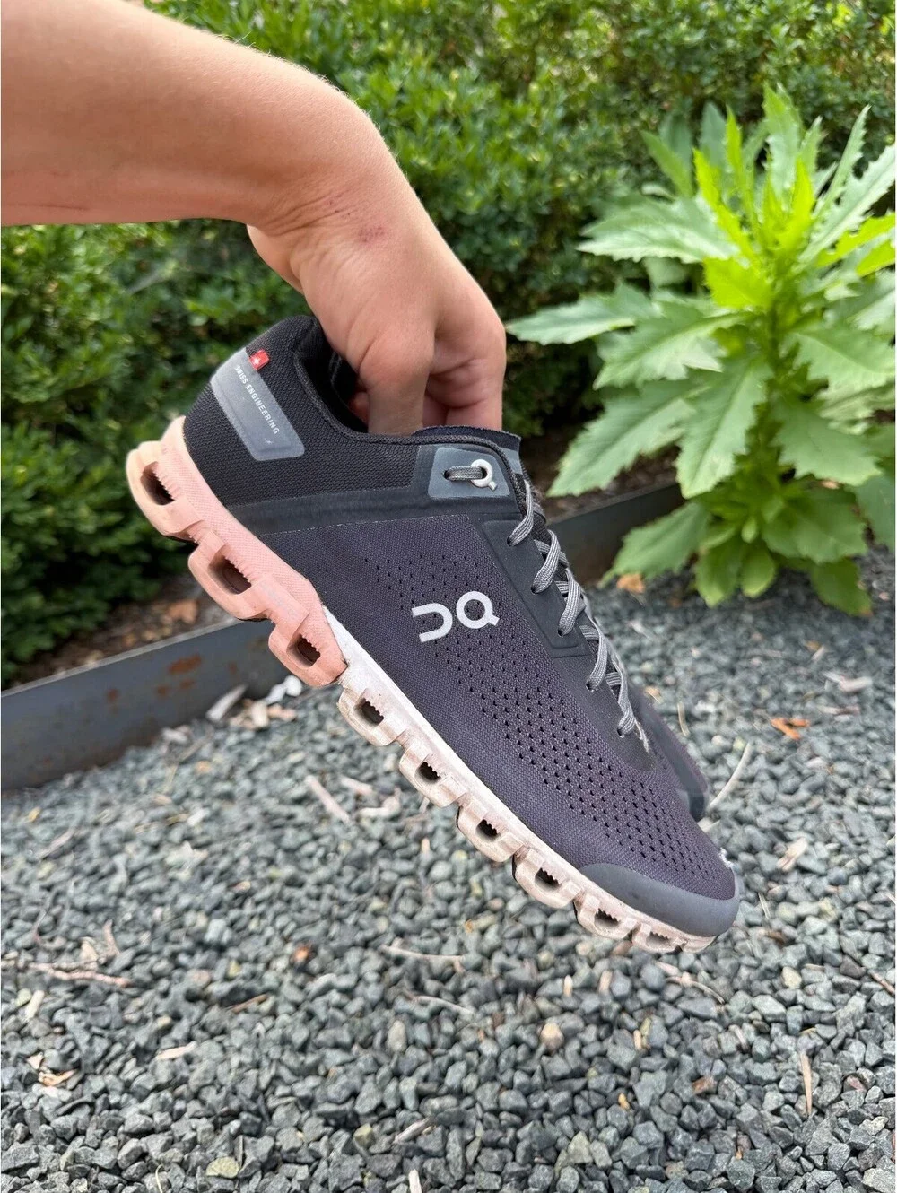 ON Cloudflow Rock Rose Size 9.5W 8M